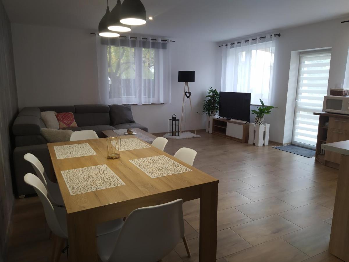 Apartament Kaola Jelenia Gora Exterior photo